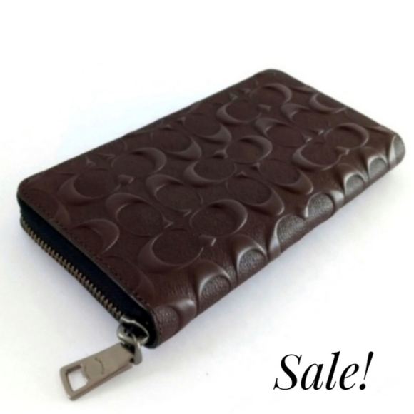 Coach Other - SALE! COACH ACCORDION SIGNATURE CROSSGRAIN WALLET